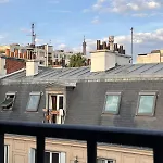 T2 Student Paris XVI